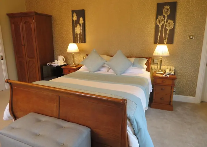 Brook Manor Lodge